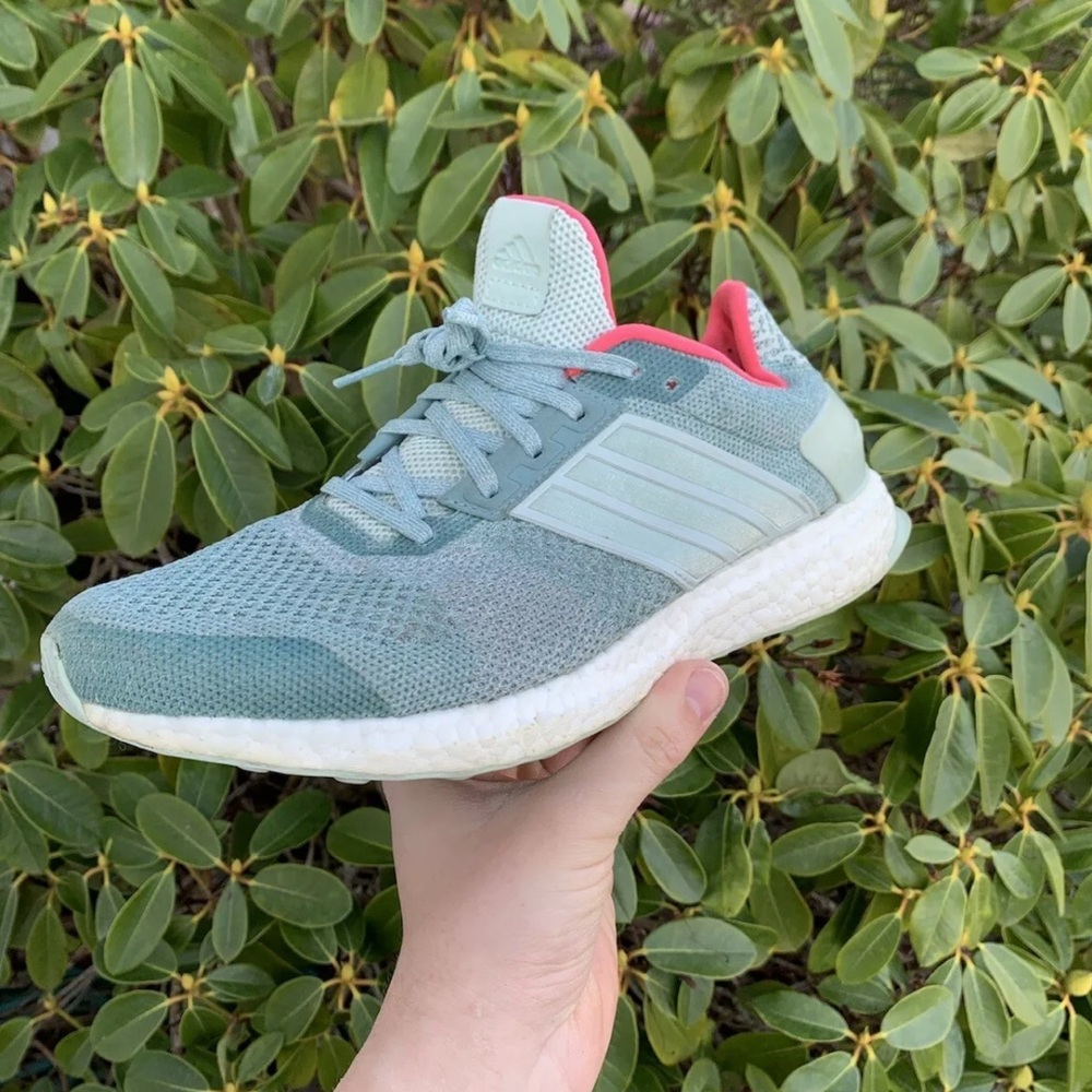 Adidass ultraboost